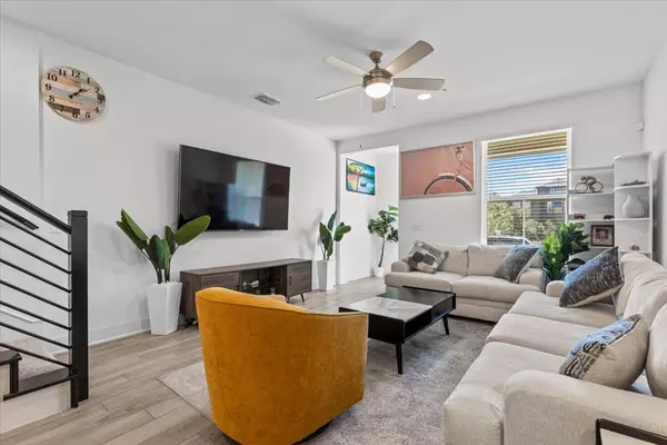 Austin, TX 78723,2516 Simond Ave #D