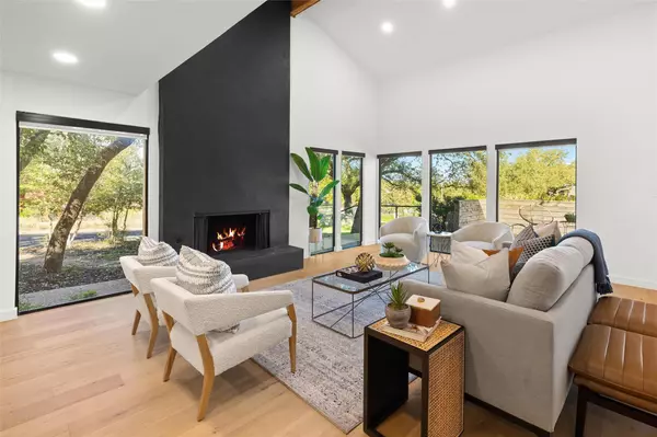 7507 Downridge DR, Austin, TX 78731