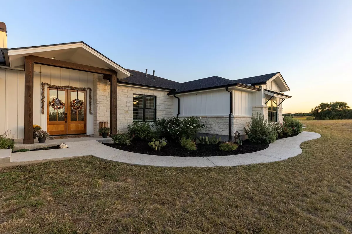 Burnet, TX 78611,345 Judges RD