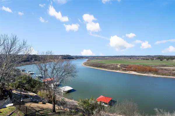 Spicewood, TX 78669,335 Harbor DR
