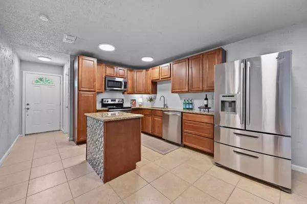 Wimberley, TX 78676,8 Spalding CIR