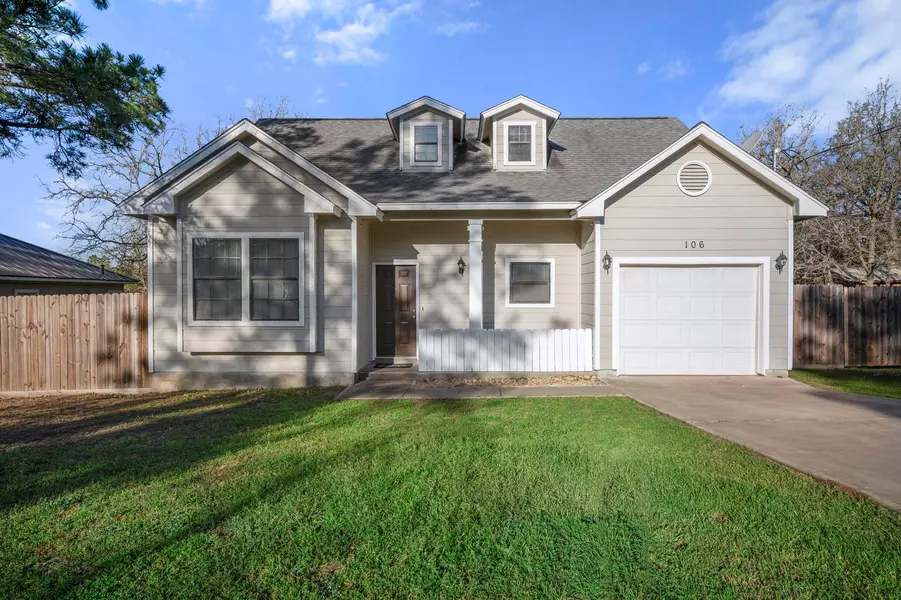 106 Park DR, Bastrop, TX 78602