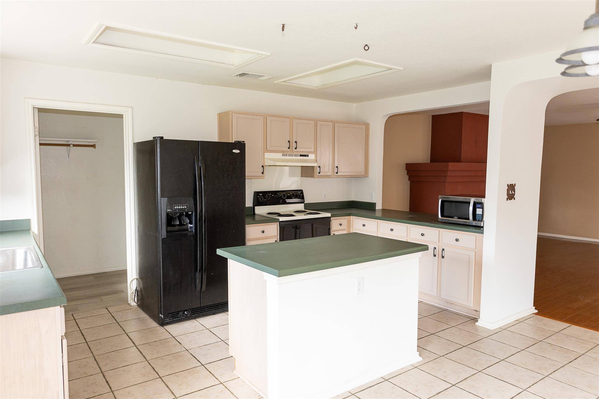 Cedar Park, TX 78613,2214 Milan DR