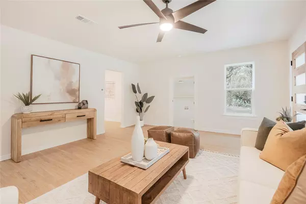 Austin, TX 78752,5714 Avenue D