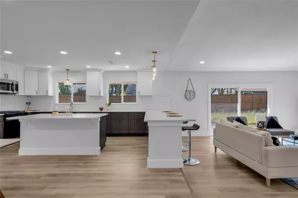 Austin, TX 78759,11602 Big TRL