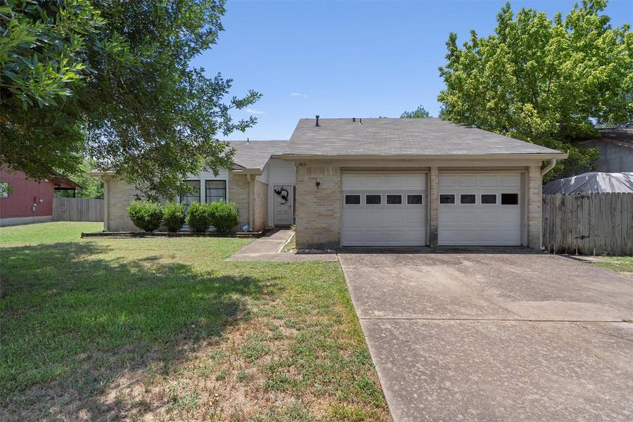 2611 Oak Meadow DR, Round Rock, TX 78681