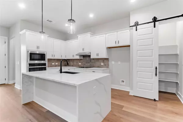 Marble Falls, TX 78654,3105 Morgan CIR