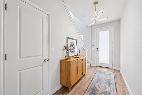 Austin, TX 78744,8211 McKamy DR