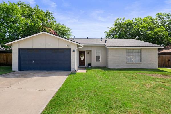 1902 Cameo DR, Round Rock, TX 78664