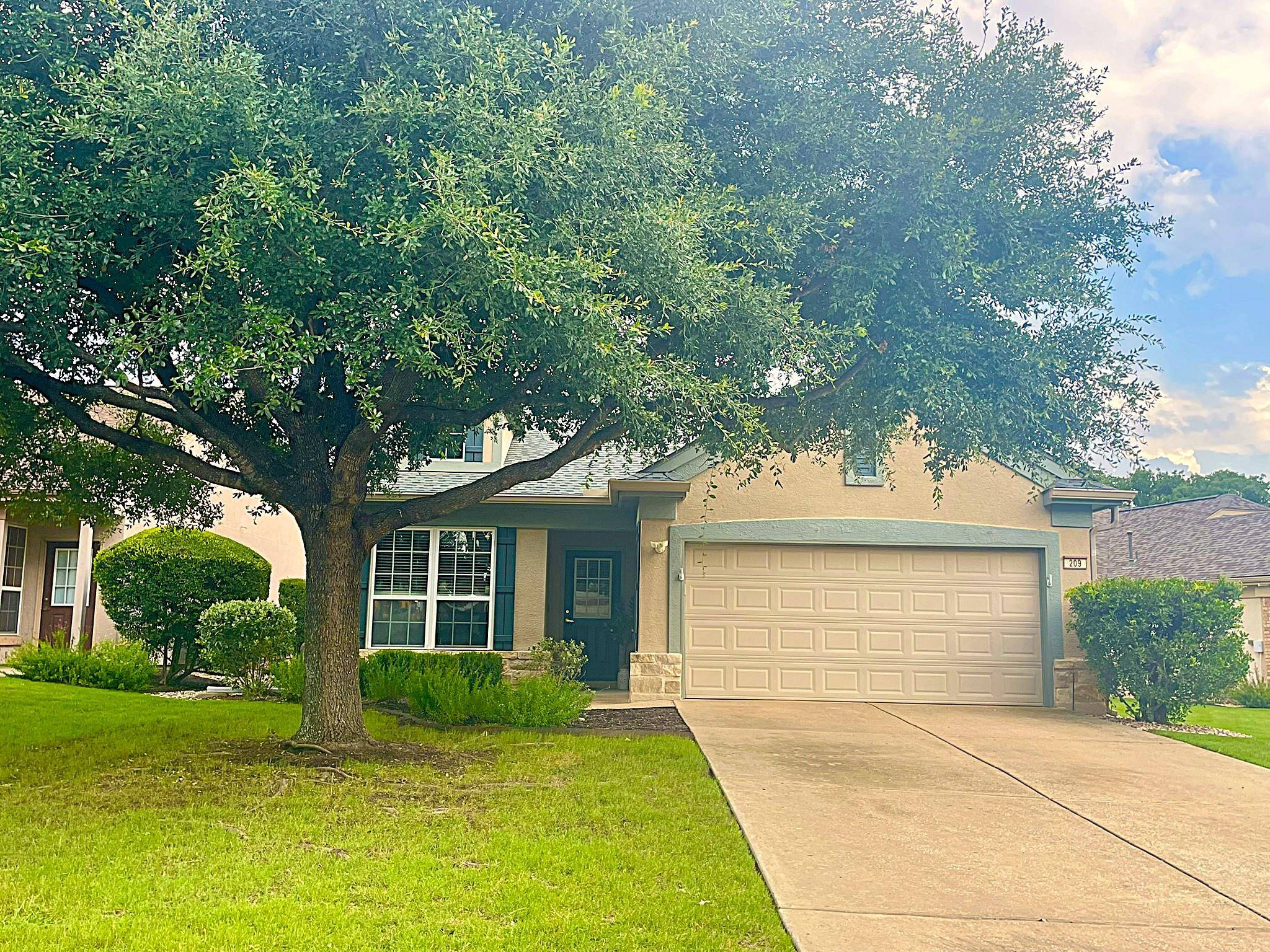 Georgetown, TX 78633,209 Crockett LOOP