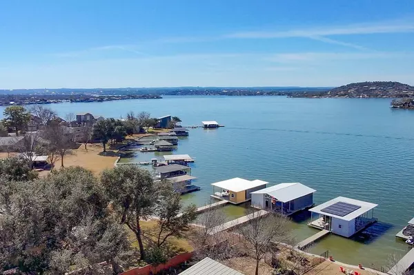Sunrise Beach, TX 78643,336 E Lakeshore DR
