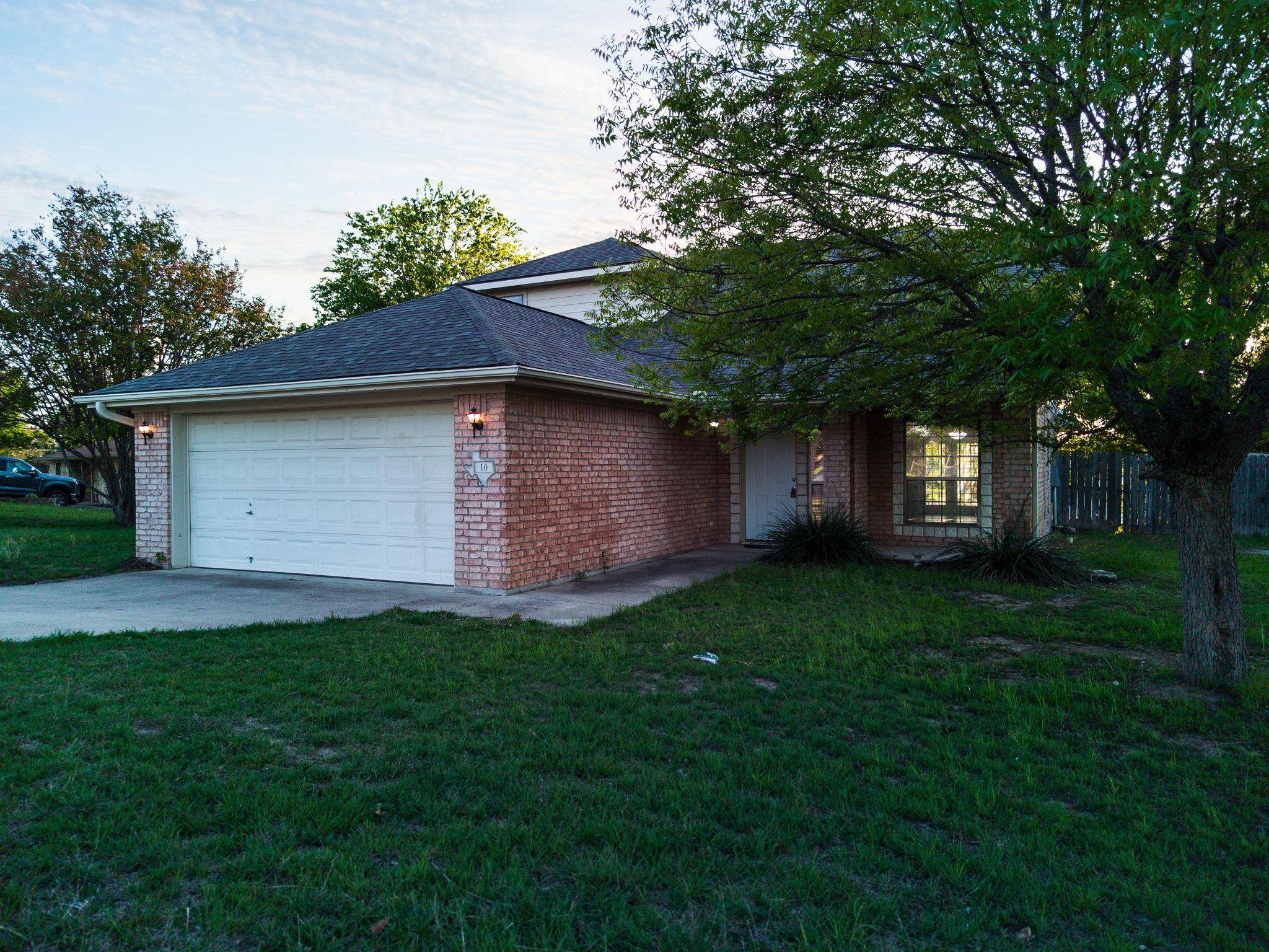 Lampasas, TX 76550,10 Saul ST