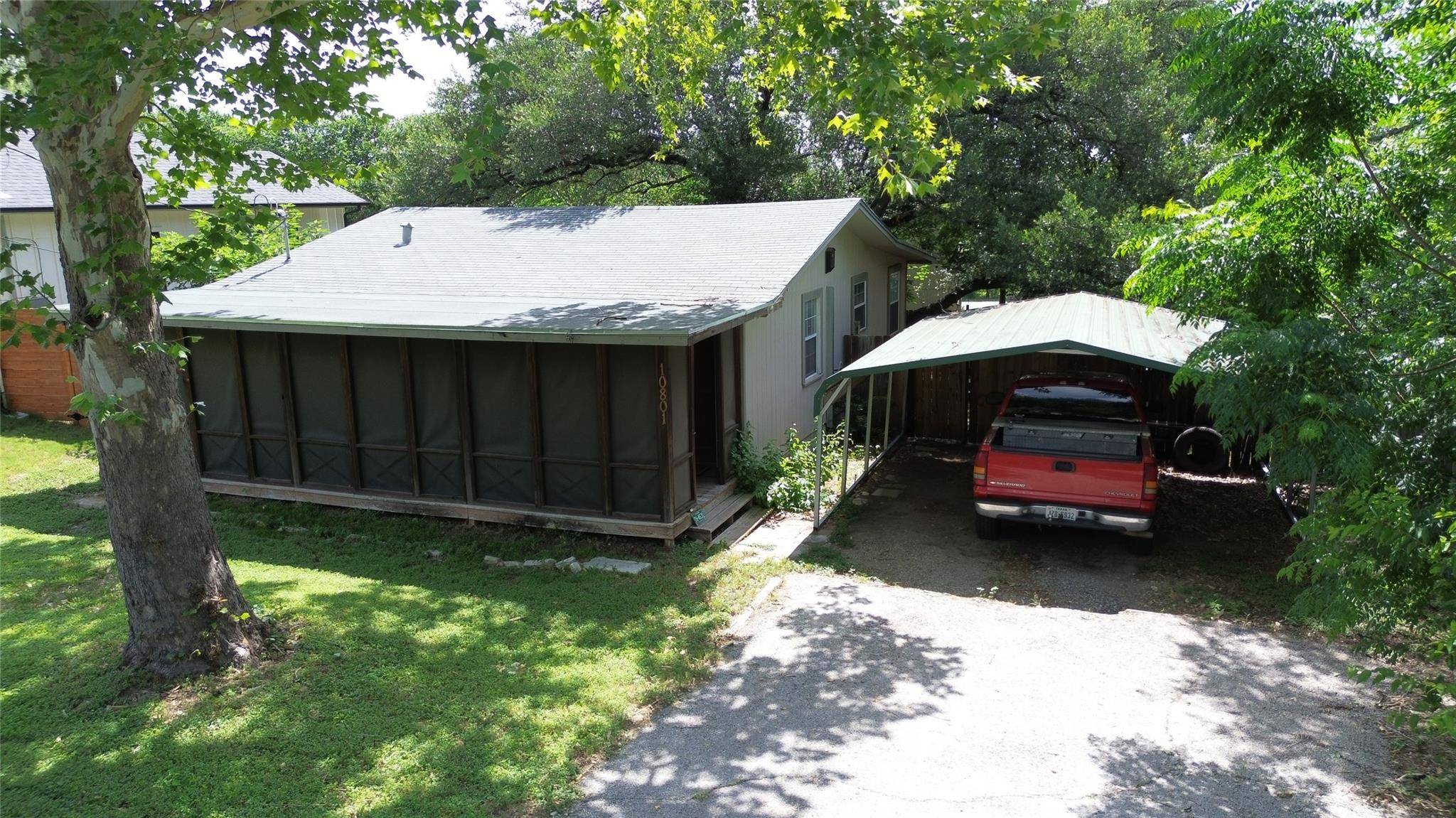 10801 W Lakeview DR, Jonestown, TX 78645