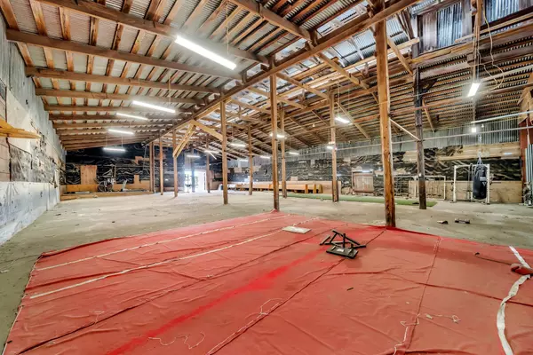 Giddings, TX 78942,136 S Caldwell-B ST