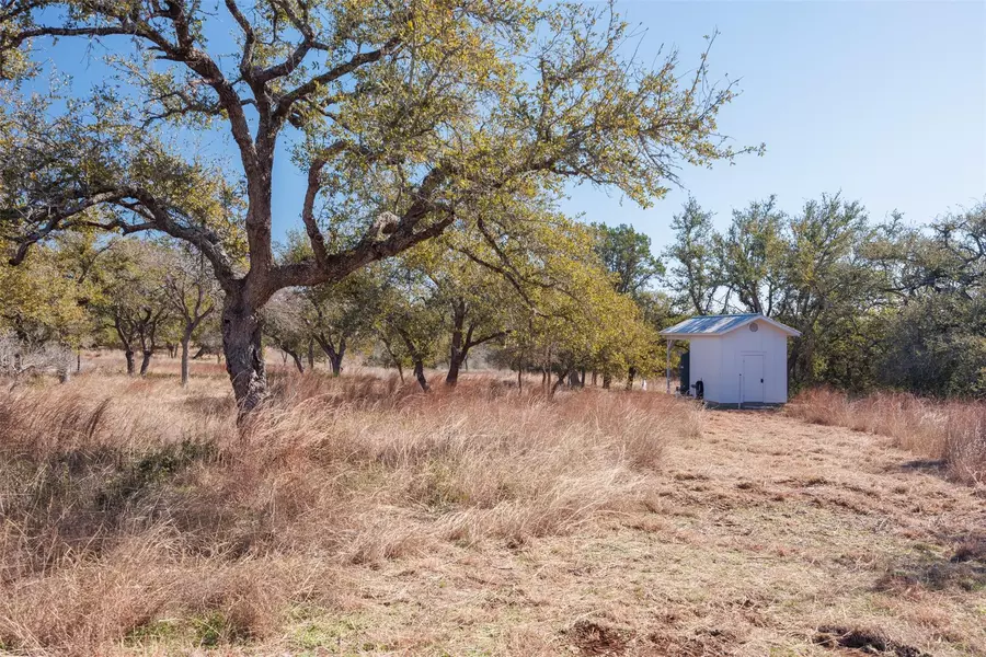 321 Frontier TRL, Wimberley, TX 78676