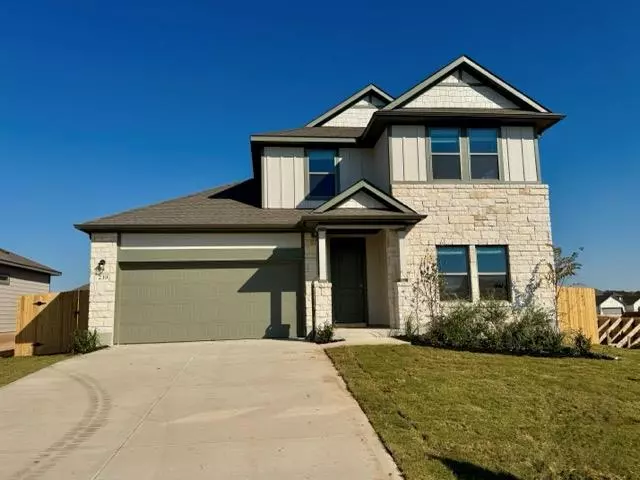239 Red Tail Hawk LN, Cedar Creek, TX 78612