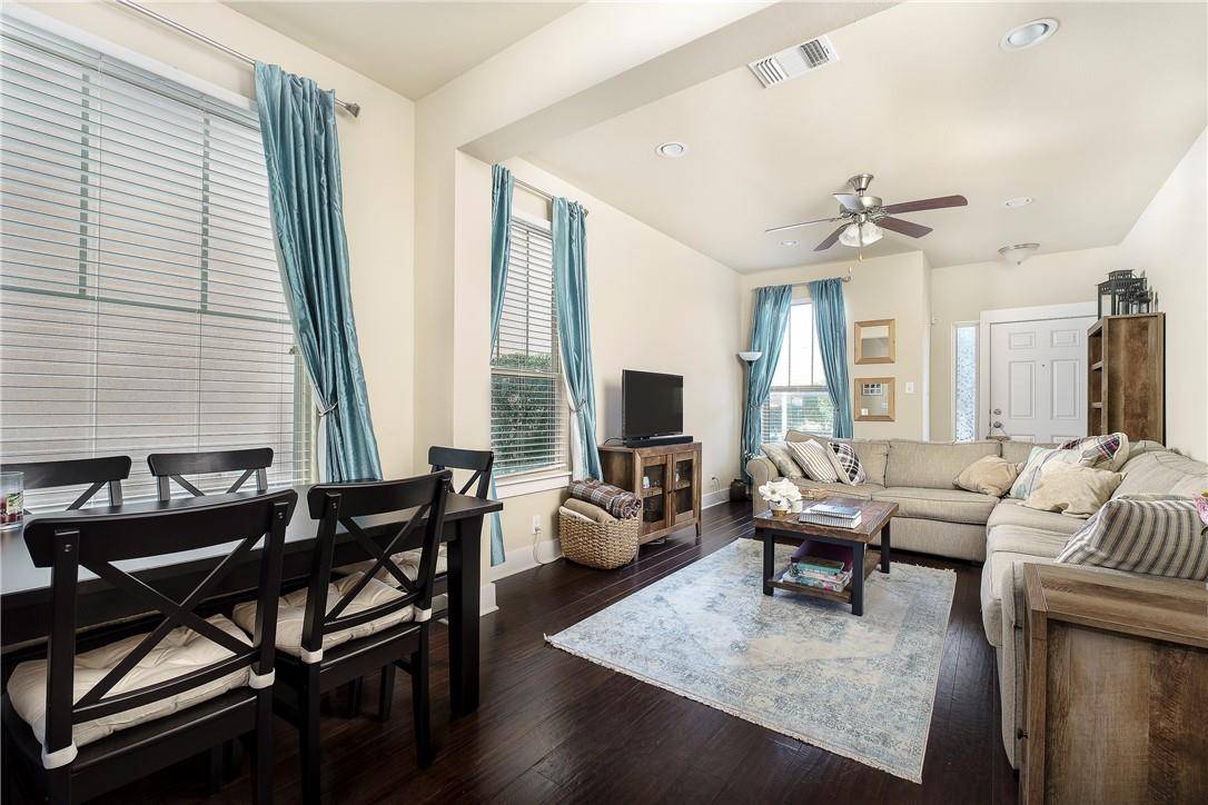 Austin, TX 78757,7424 Easy Wind DR