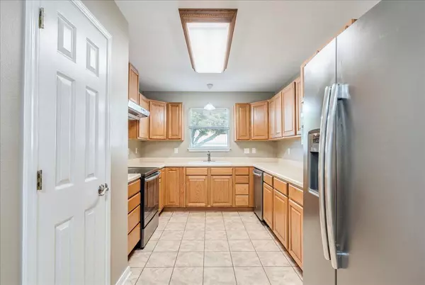 New Braunfels, TX 78130,1004 Misty Acres DR