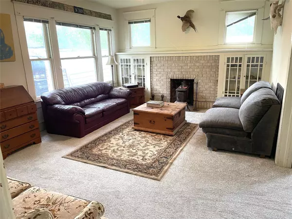 Mexia, TX 76686,205 Sixth ST
