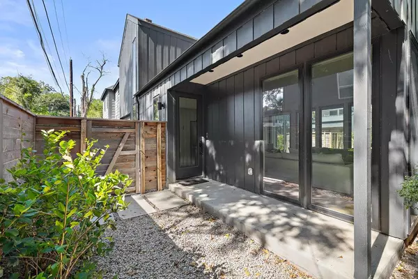 Austin, TX 78702,1913 Canterbury ST #2