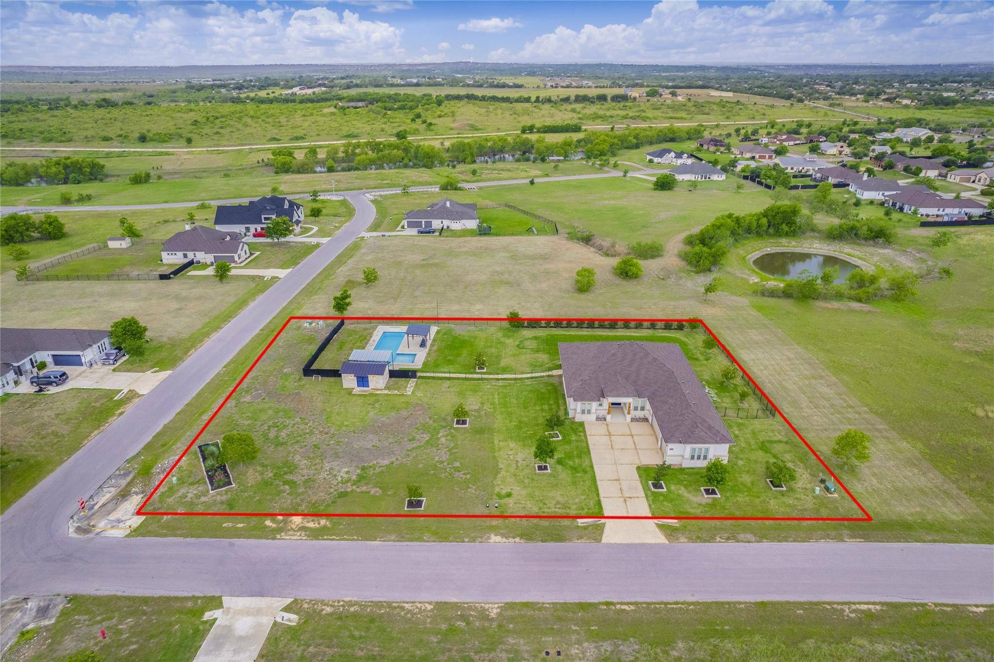 Kyle, TX 78640,450 Peck ST