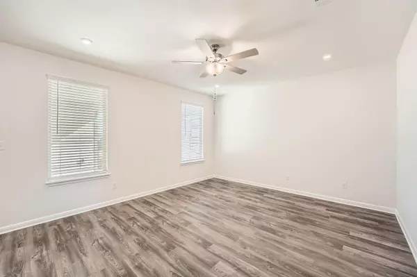 Bastrop, TX 78602,188 Weaver LN