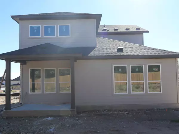 200 Bishop Wood RD, Dripping Springs, TX 78620