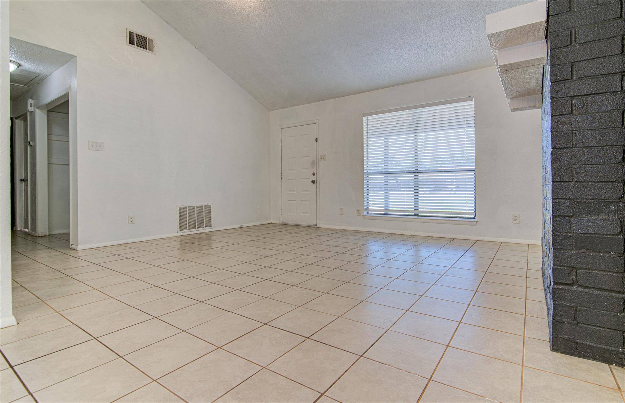 Round Rock, TX 78664,1202 Westcott DR #A