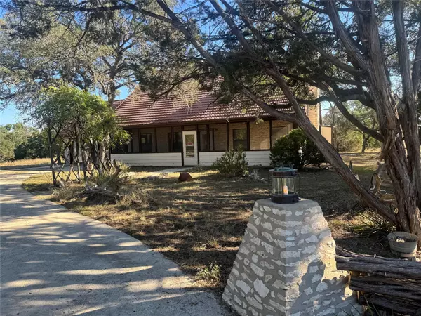Wimberley, TX 78676,111 Circle DR