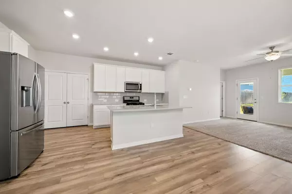 Buda, TX 78610,13117 Hatsy WAY