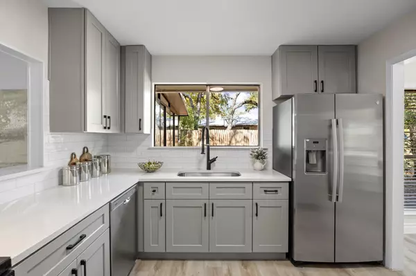 Round Rock, TX 78681,202 S Lake Creek DR