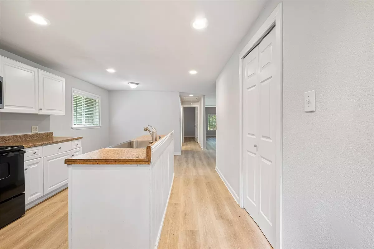 Paige, TX 78659,143 Old Piney TRL #B