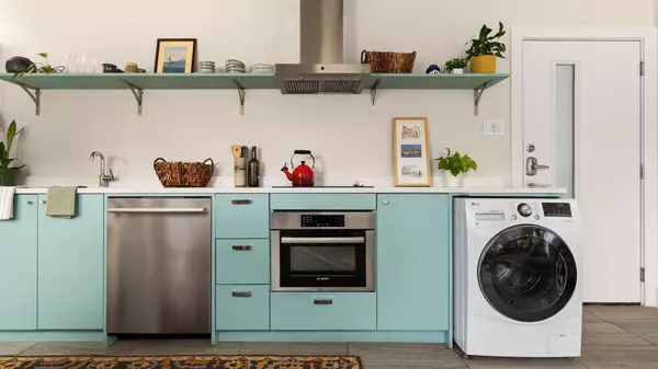 Austin, TX 78703,1208 Enfield RD #204