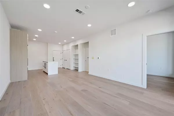 Austin, TX 78704,2209 S 1st ST #218