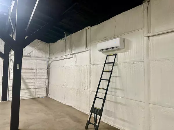 Seguin, TX 78155,200-232 W New Braunfels ST #W2