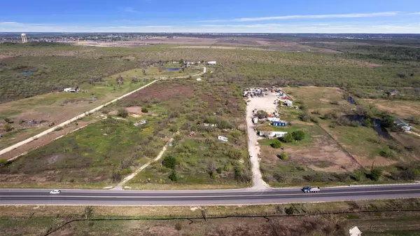 Uhland, TX 78640,10745 N Camino Real