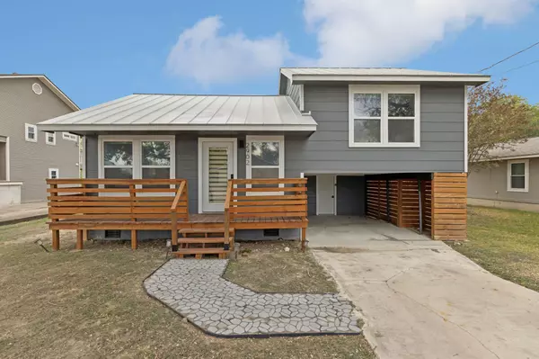 New Braunfels, TX 78130,2902 Katy ST