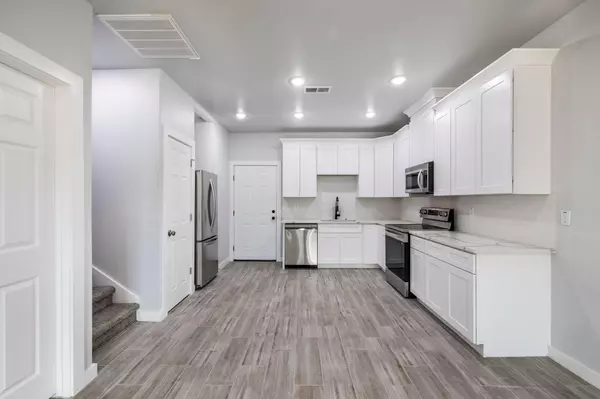 Taylor, TX 76574,600 Kimbro #A ST