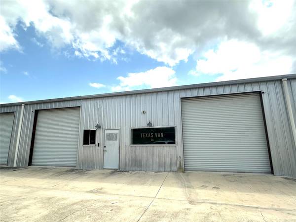 18281 FM 150 W #205, Driftwood, TX 78619