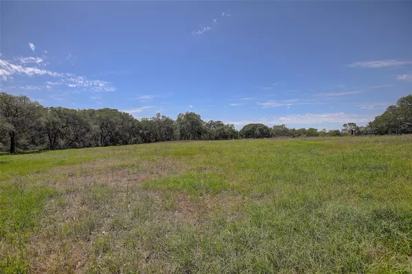 La Grange, TX 78945,4739 Creamer Creek RD