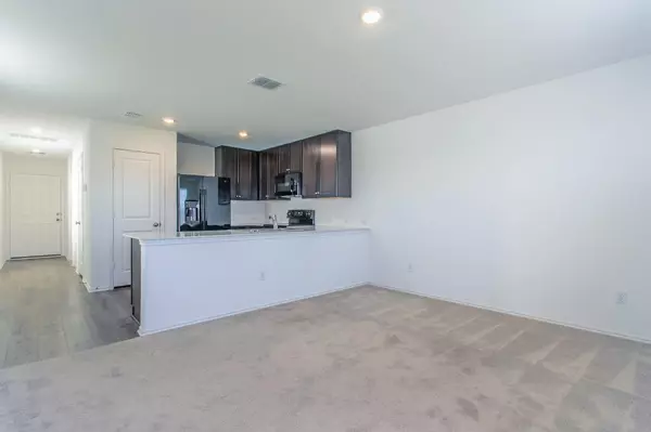 Jarrell, TX 76537,460 Marty Allen LOOP