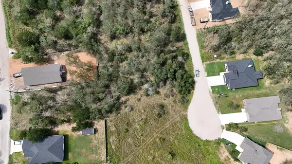 Bastrop, TX 78602,137 E Pauwela LN