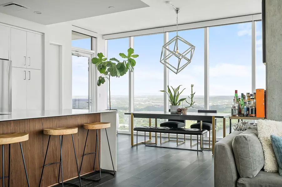 301 West Ave #4401, Austin, TX 78701