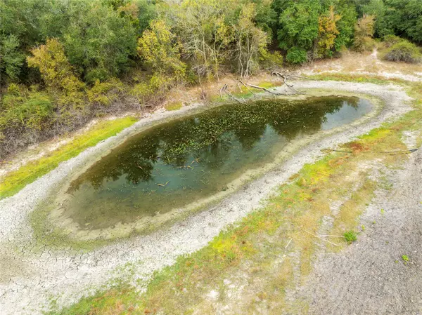 Schulenburg, TX 78956,1250 Ladewig LN