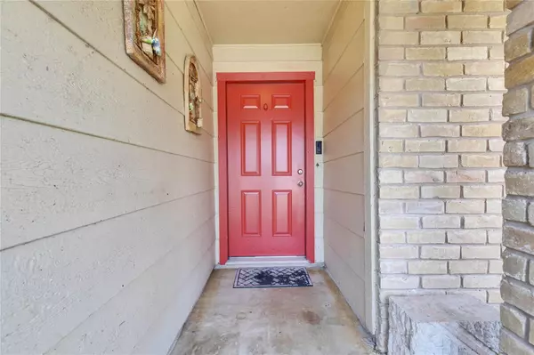 Austin, TX 78744,6700 Rockridge CT