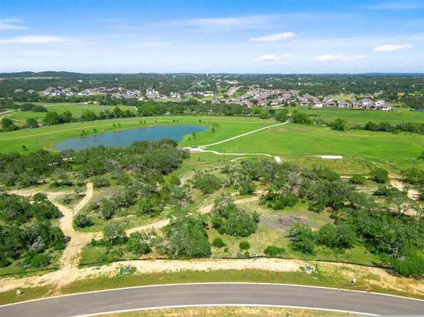 369 Crosswater LN, Dripping Springs, TX 78620