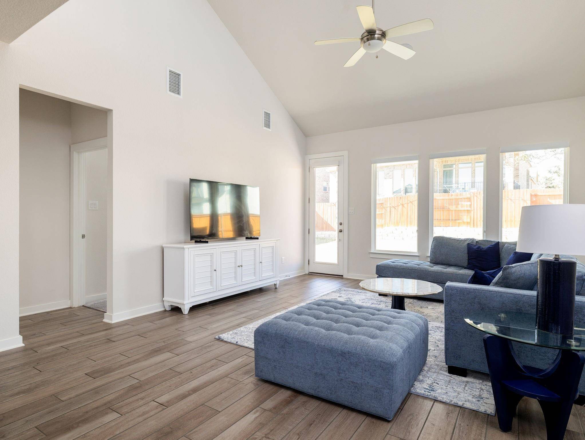 Georgetown, TX 78628,221 Green Knoll LN