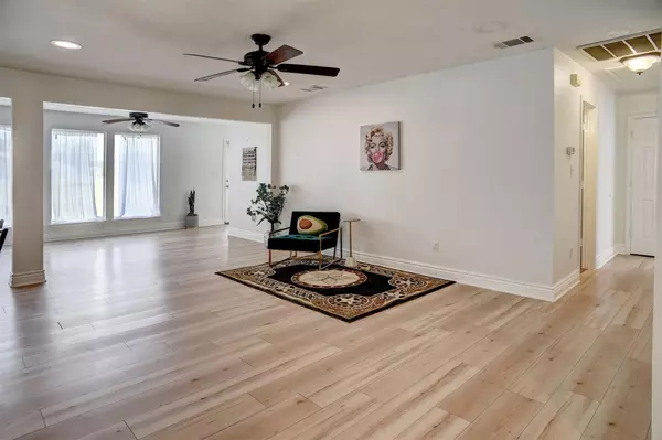 San Marcos, TX 78666,250 Shelley LN