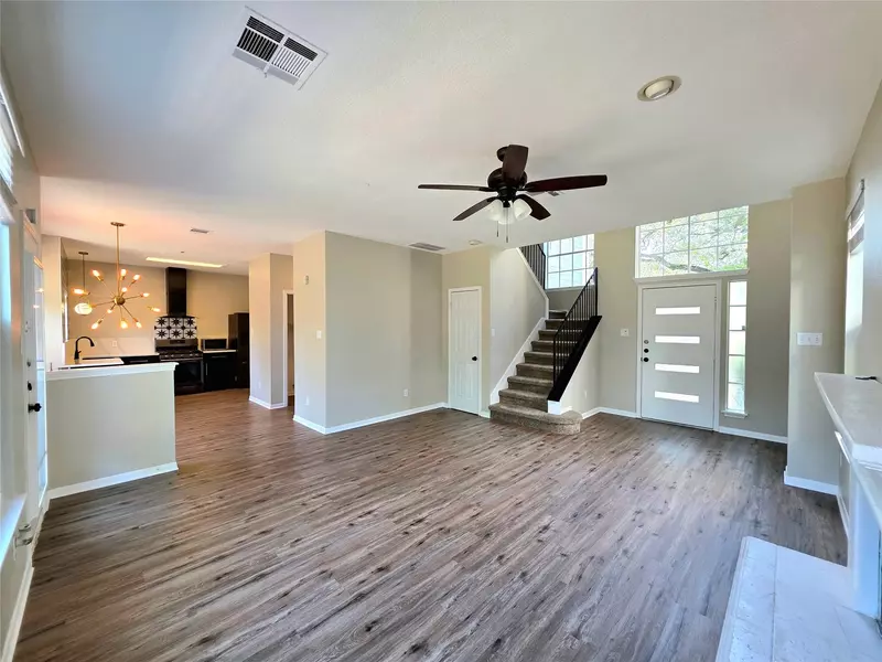 13427 Athens TRL, Austin, TX 78729