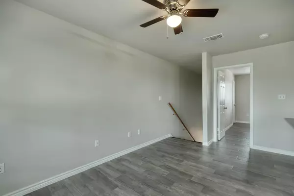 Bertram, TX 78605,107 Castleberry CT #H